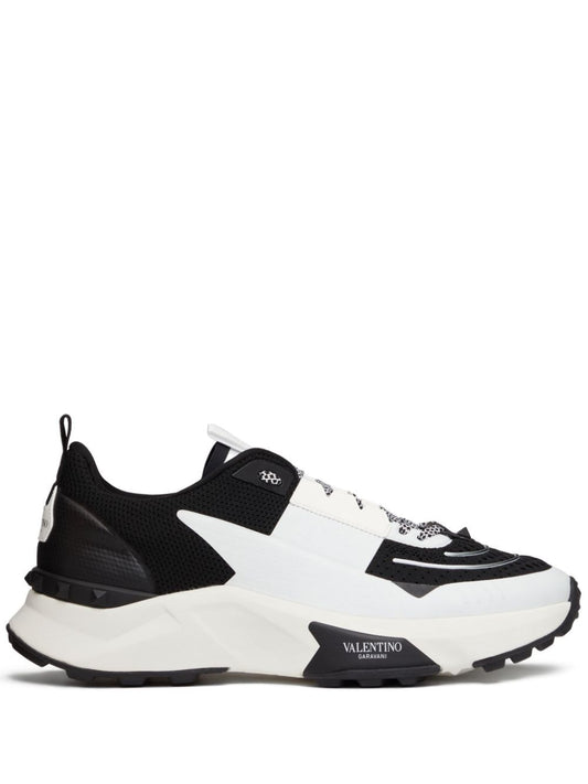 Valentino Garavani Sneakers Black