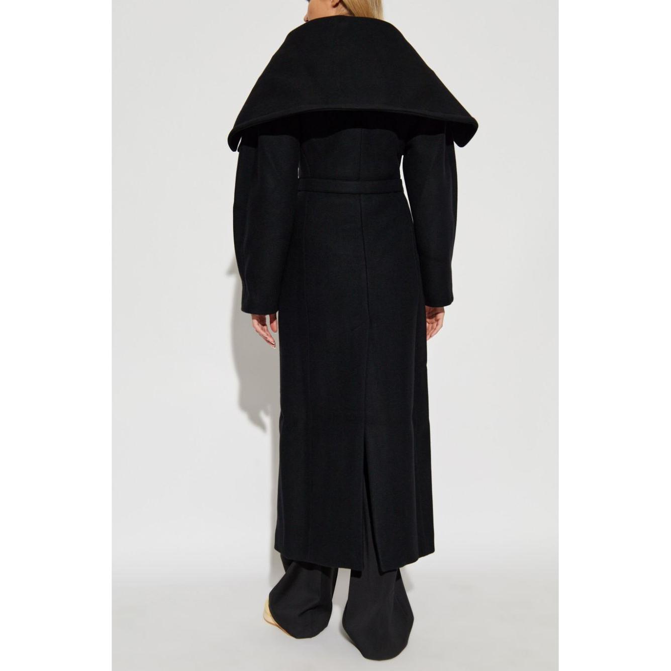 JACQUEMUS Coats Black