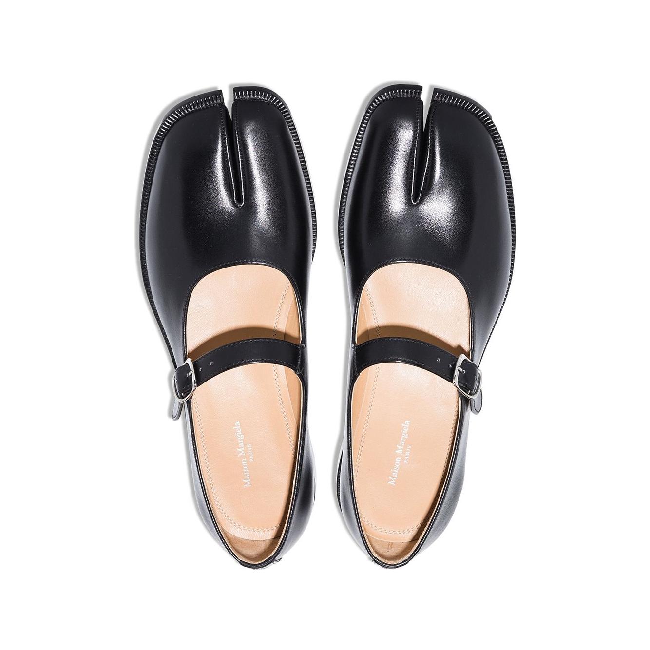 Maison Margiela Flat shoes Black Flat Shoes Maison Margiela