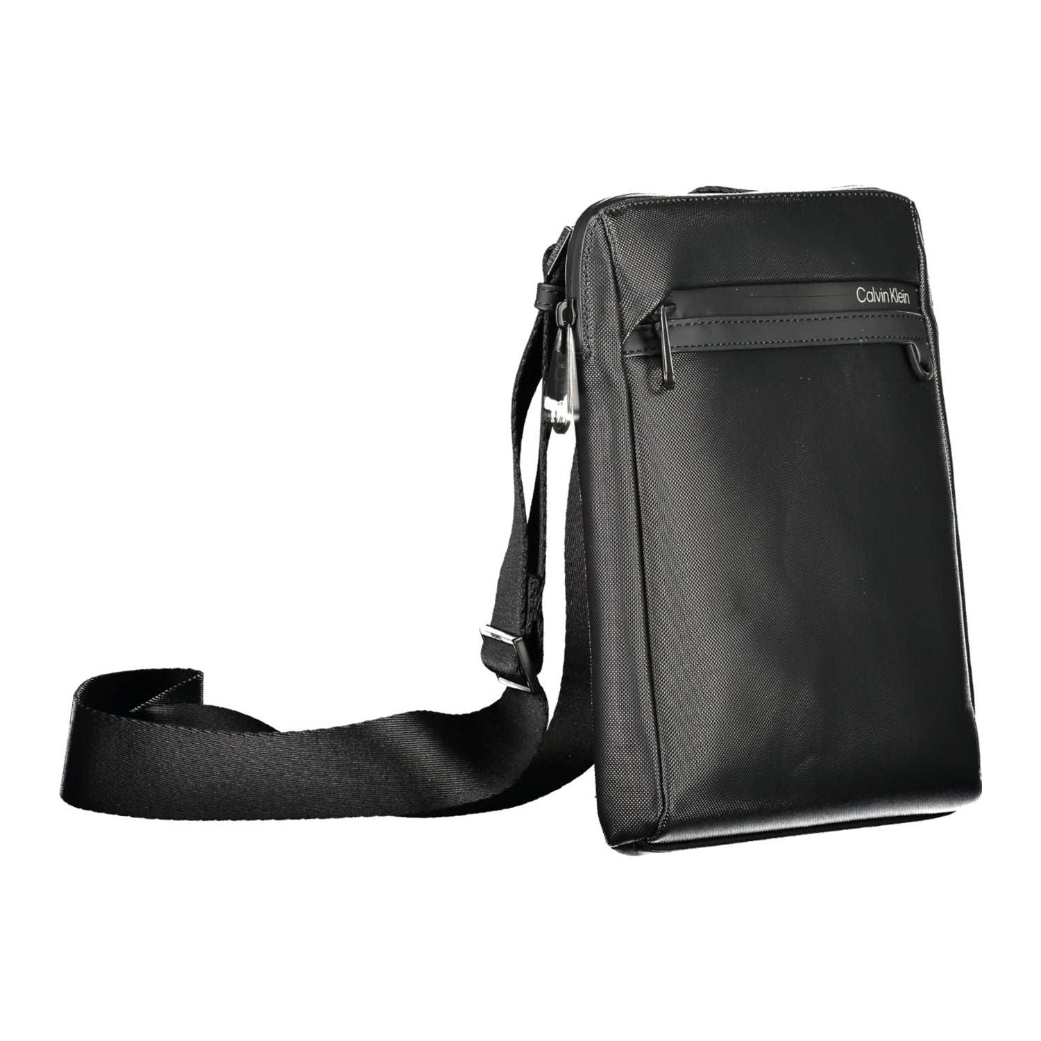 Front view with bag zipped and handles upright.