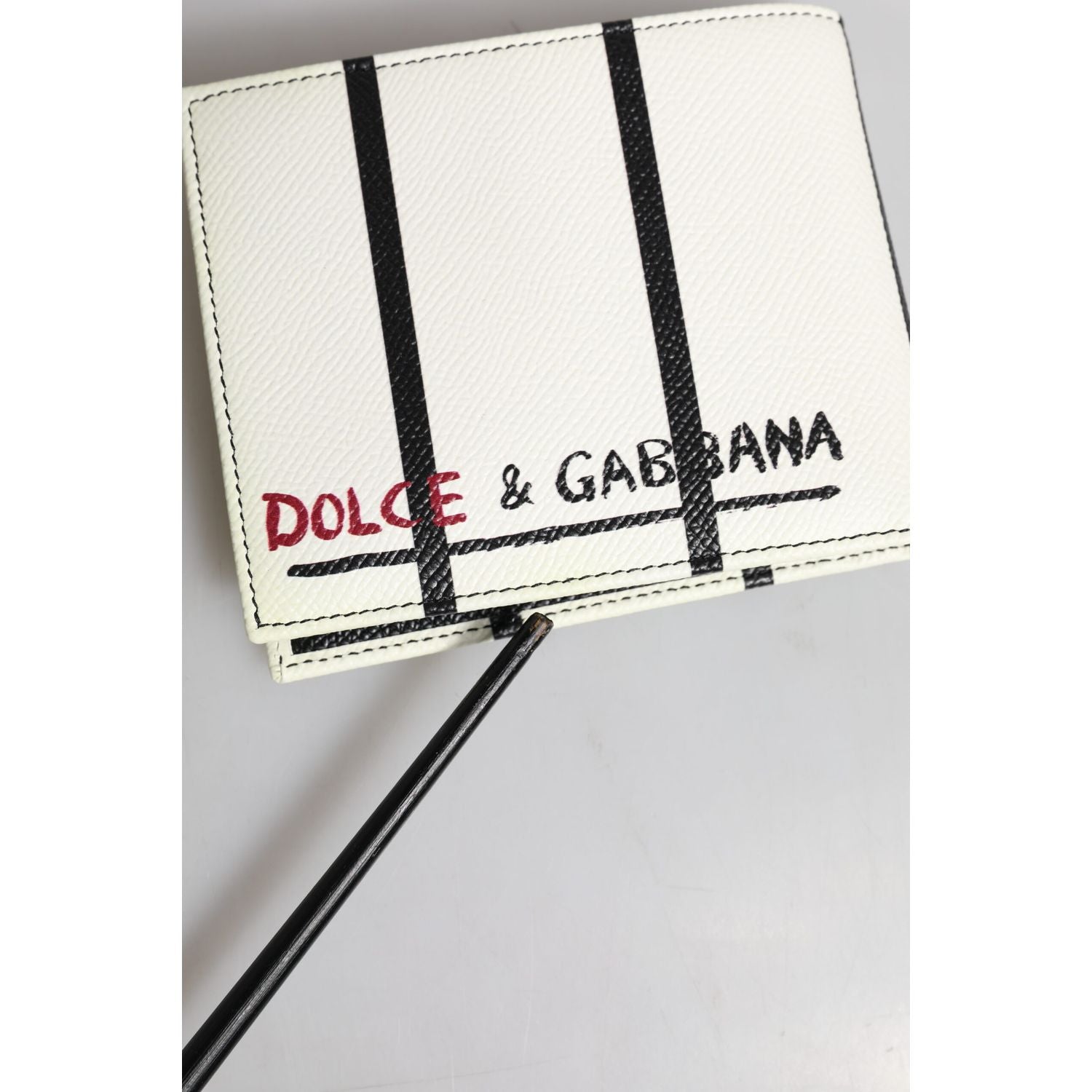 Dolce & Gabbana White Leather DG Crown Royals Bifold Card Holder Wallet