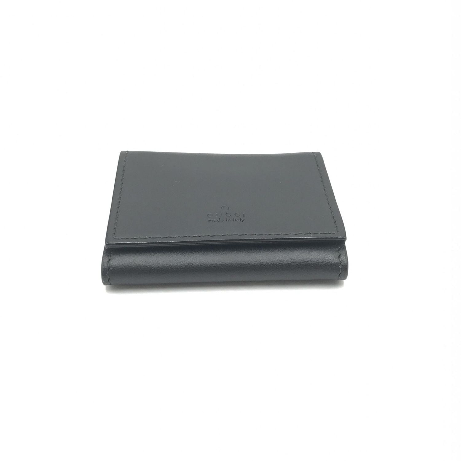 Gucci Compact Leather Wallet With Sleek Design